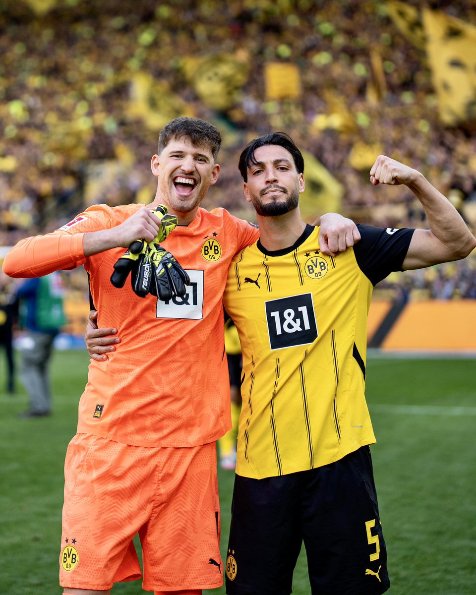 Homework done - champions league’s back! 💪🏼 <a href="/BVB/">Borussia Dortmund</a>