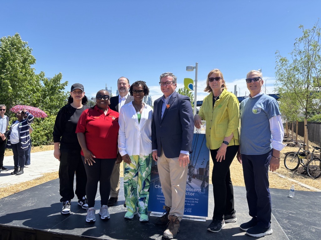 511PAPhilly's tweet photo. PennDOT Secretary Mike Carroll joined city and state officials today for the Christian to Crescent Trail Connector's opening celebration. The Department of Streets, Schuylkill Banks, PennDOT, and many partners are excited to unveil this new Schuylkill River Trail (SRT) section. https://t.co/F7jp4BGZ1I