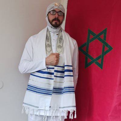 I’m just a chill Arabized Cherokee Hebrew Anunnaki of Olmec descent hidden in the Pharaohs tomb in ancient Israel