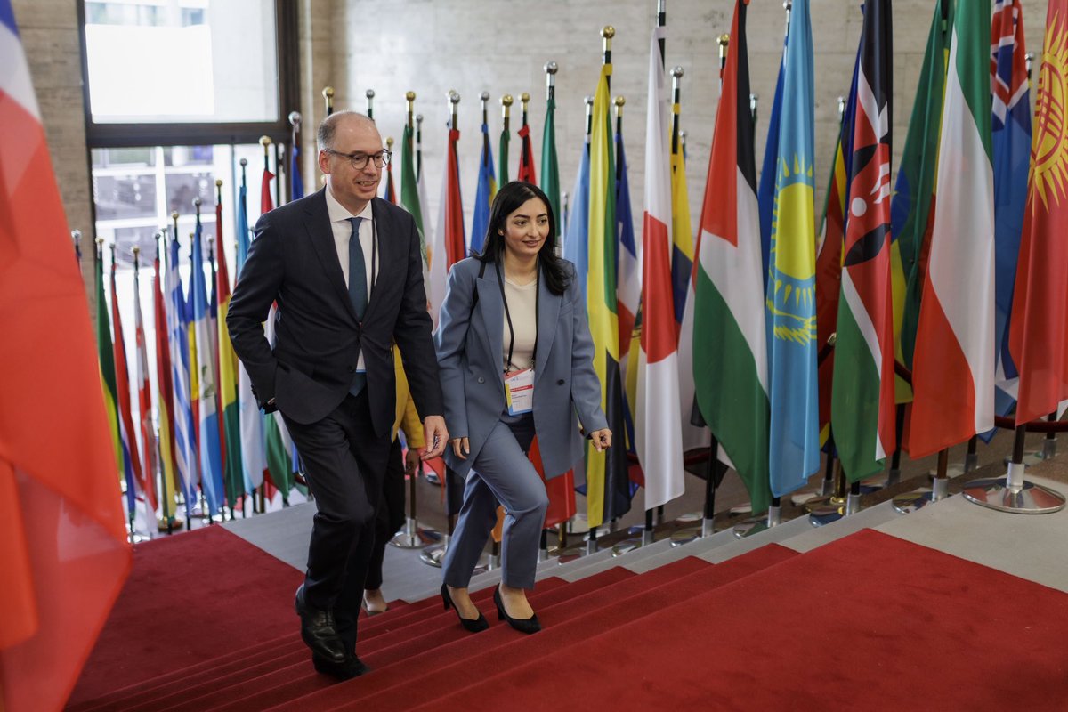 NielsAnnen's tweet image. Together with Minister Alabali-Radovan I attended the #PKMinisterial &amp;amp; discussed #HumanSecurity with colleagues from #Nigeria, #Bangladesh, #Brazil &amp;amp; @AfricanUnion. @UNPeacekeeping and BMZ share a common goal: Create conducive conditions, so no one is forced to flee their homes.