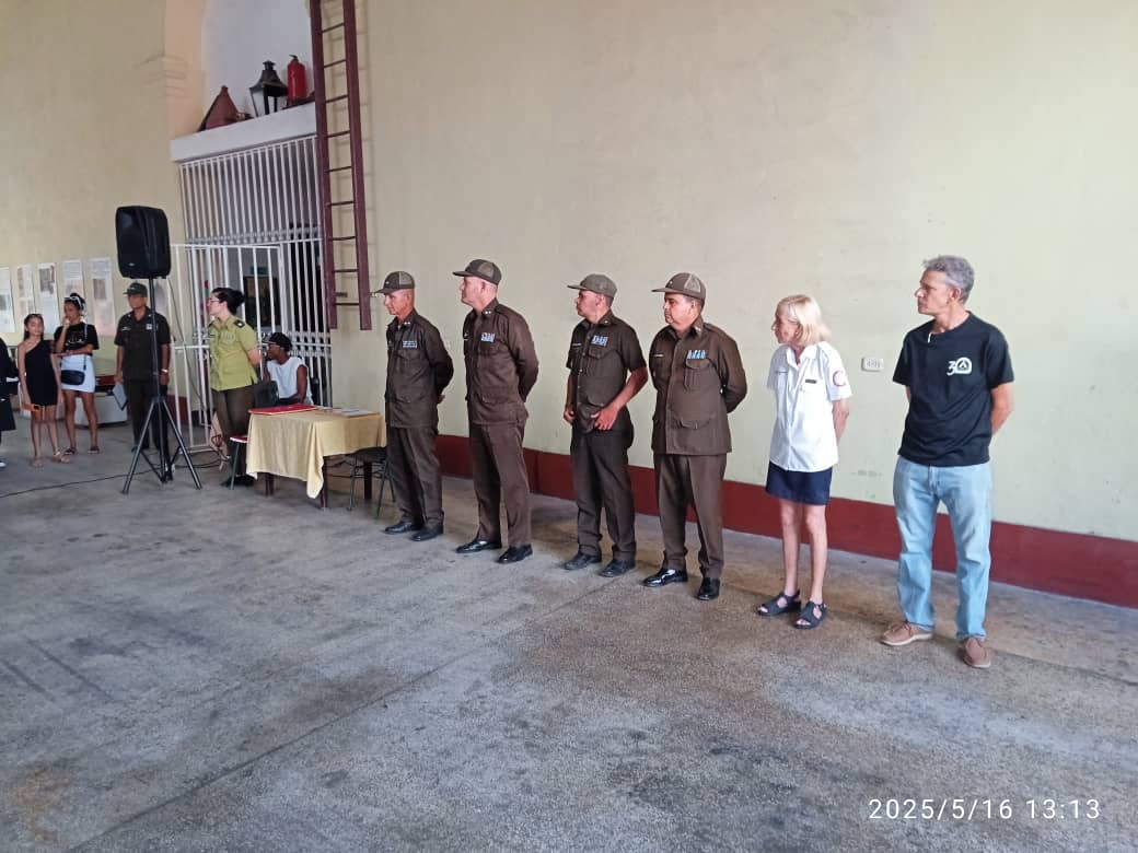 La Dirección Provincial de Cadeca Matanzas participó en  actividad celebrada hoy al culminar la jornada de protección contra incendios en el Comando de Bomberos, donde fue Reconocida por los resultados alcanzados en la jornada.
#MatancerosEnVictoria 
#CADECA
 <a href="/GonzalezDaile/">Dailé González Acevedo</a>