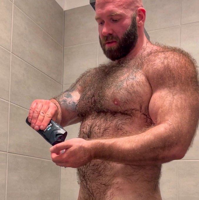 Watch hairy_musclebear's leaked NSFW photo on TwXstars