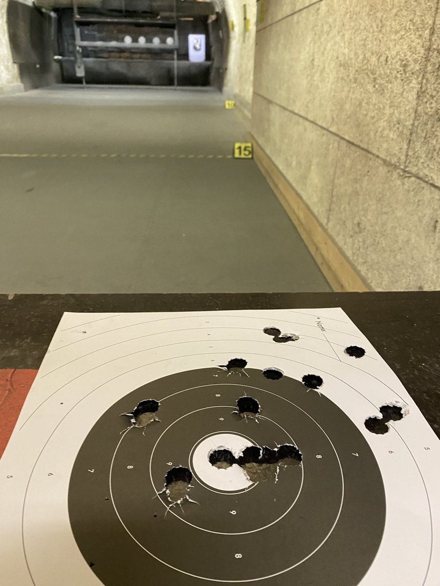 RouvenSiegler's tweet photo. Heute wieder #dingetun! Heute #Benelli #Flinte am Start. #m3super90 Koffer packen und ab gehts! #nicestuff  Ausbaufähig! #mehrtrefferalsfollower 😜 

#Fight4Right #EyesOnTarget #jagd #sportschießen #vdb #ampelsurvivor #shootingtime #range #shootingrange #langmoos #fridolfing https://t.co/0LeT1RE1Qd