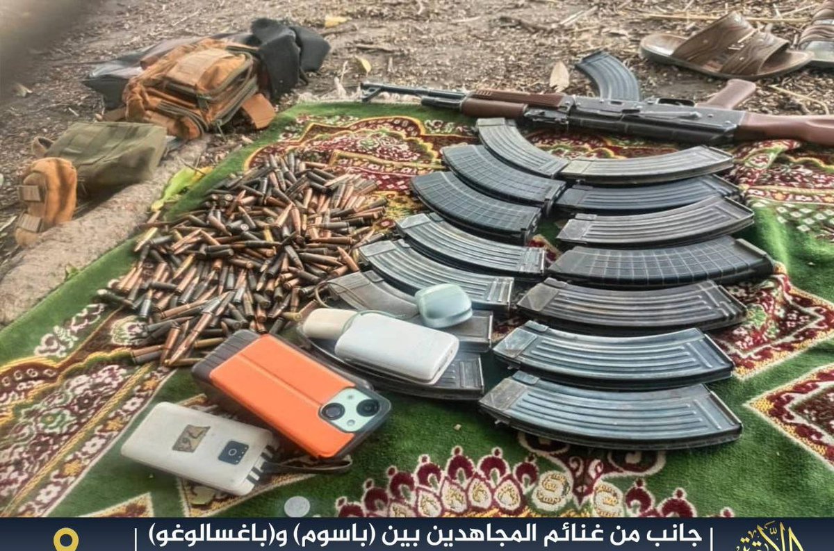 KargnHasret's tweet photo. #BurkinaFaso
#Jnım claimed, two separate attacks in #Koulpelogo
One VDP was killed in an ambush and another VDP was killed in the attack on military post,
And, one soldier was killed in an ambush between #Barsalogho and #Boussoum https://t.co/n41cTll71C