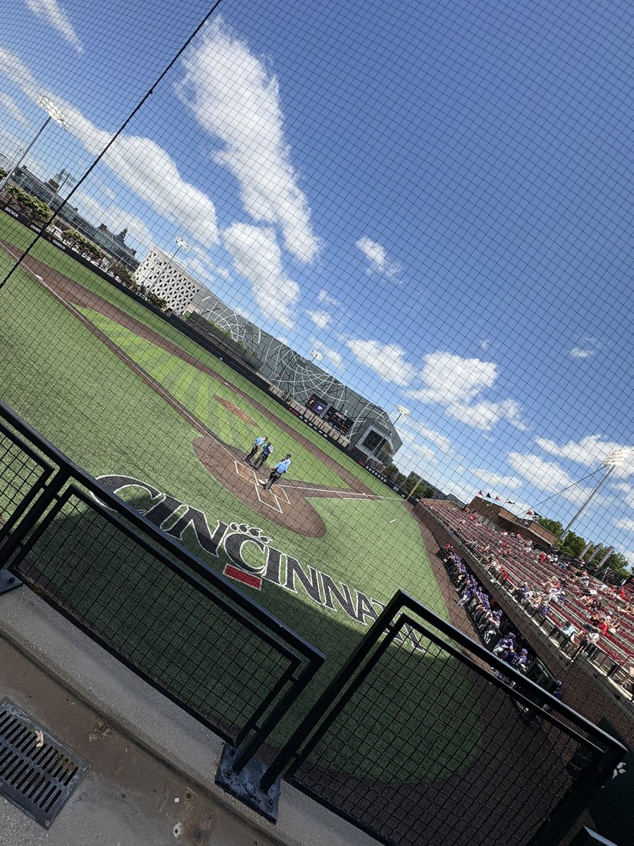 Elite weather for senior day.