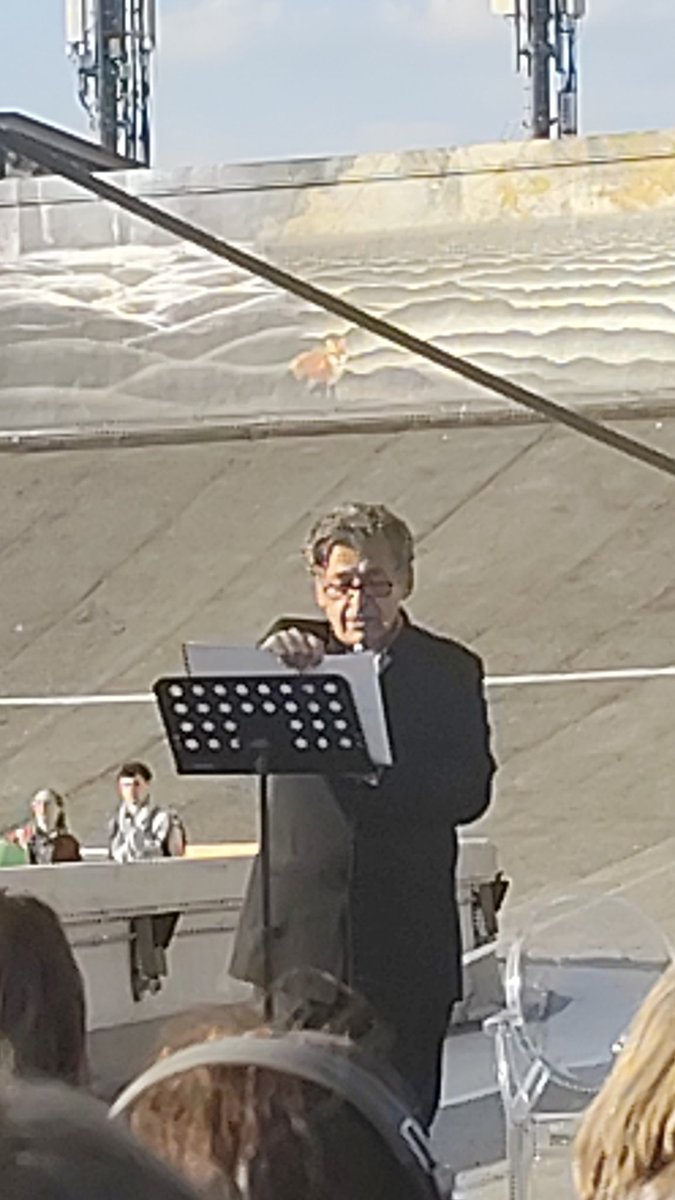 BookBlogSaloneLibro tweet media