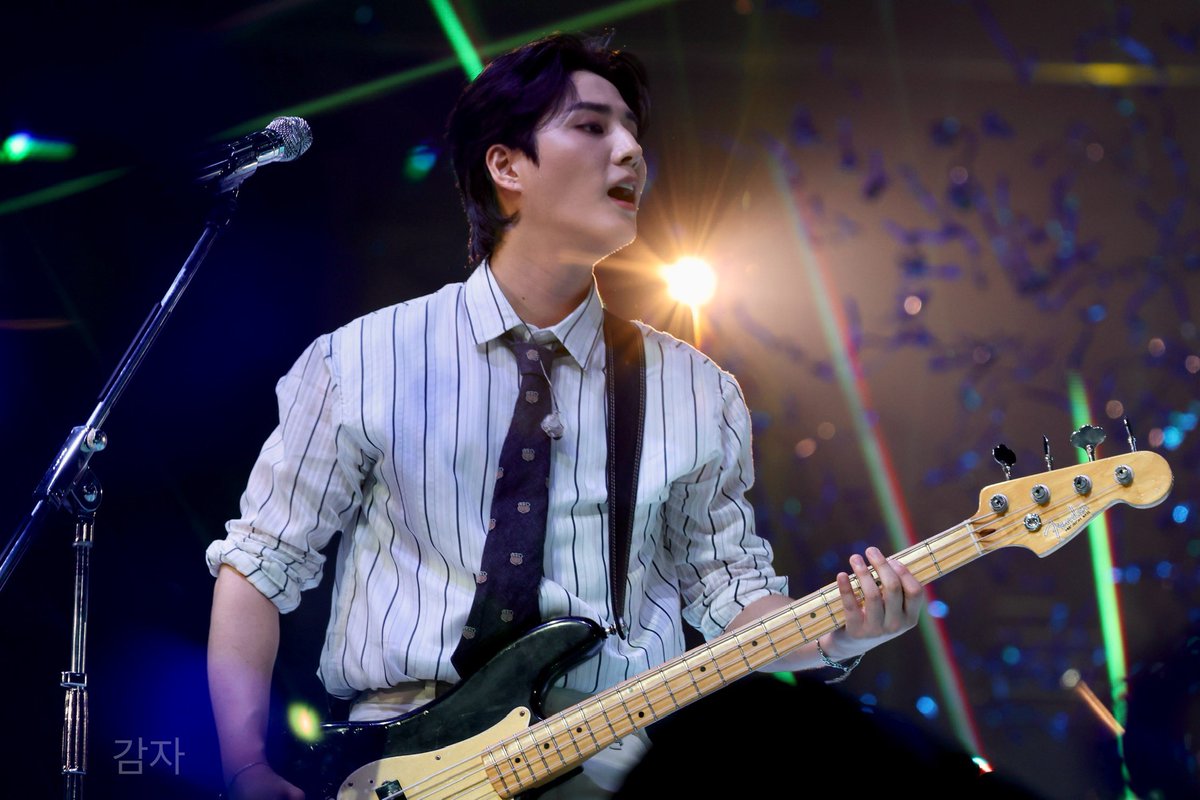 250517 FOREVER YOUNG FINALE
#데이식스 #영케이 #YOUNGK