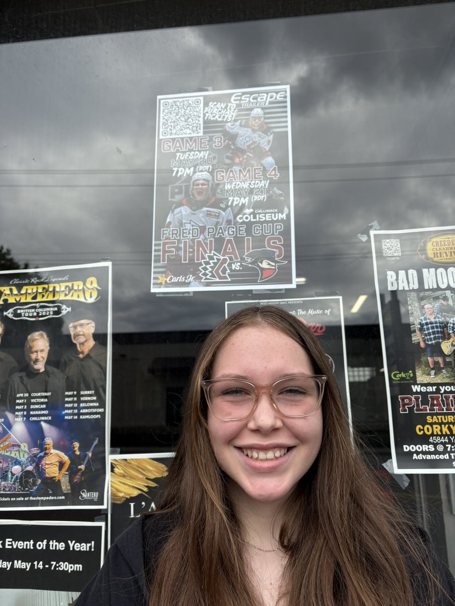 Thank you to <a href="/Chiefs_Hockey/">Chilliwack Chiefs</a> volunteers Teena &amp; Lily who are putting up <a href="/BCHockeyLeague/">BCHL</a> Finals   Game 3 goes Tuesday night <a href="/chwkcoliseum/">Chilliwack Coliseum</a>   

showpass.com/20242025-chill…