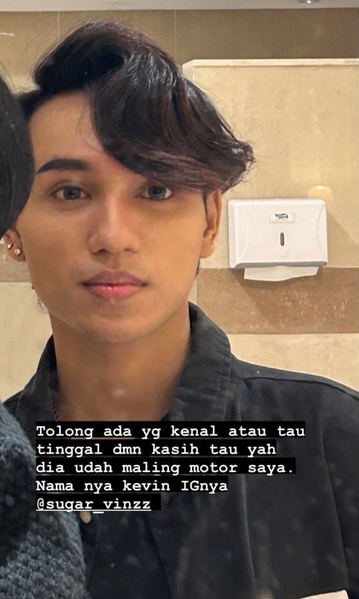 9ryffind0r's tweet photo. Ini komuknya https://t.co/N2uPbF3fgH