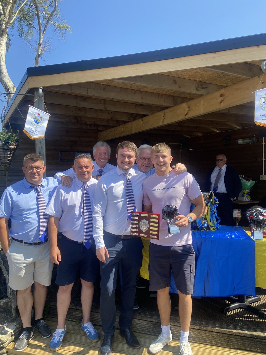 Your first team players player of the season is Josh Allen 💛💙