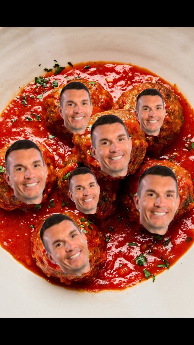 tonythetowny's tweet photo. @paulcarcaterra https://t.co/Ln2f8t0YkV