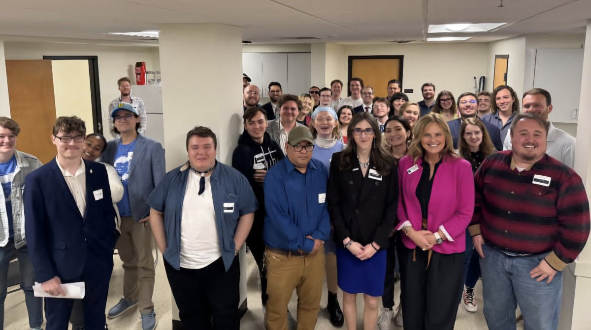 Ari4Ohio's tweet photo. Honored to join the OH Young Dems State Convention to talk about building Democratic strength in rural Ohio. Let’s grow our party everywhere. #OHDems #RuralVoices https://t.co/PN5jY2kl3k