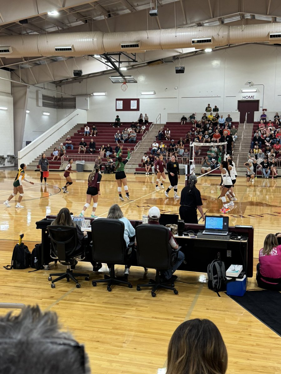 Pearsall Lady Mavs VB 🏐 tweet media