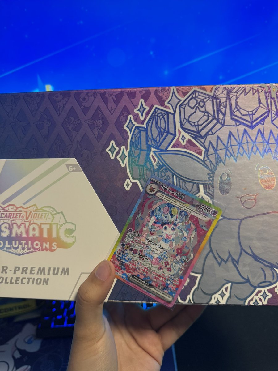 azureuh's tweet photo. nvm keep gambling https://t.co/HTuZmhnuq5