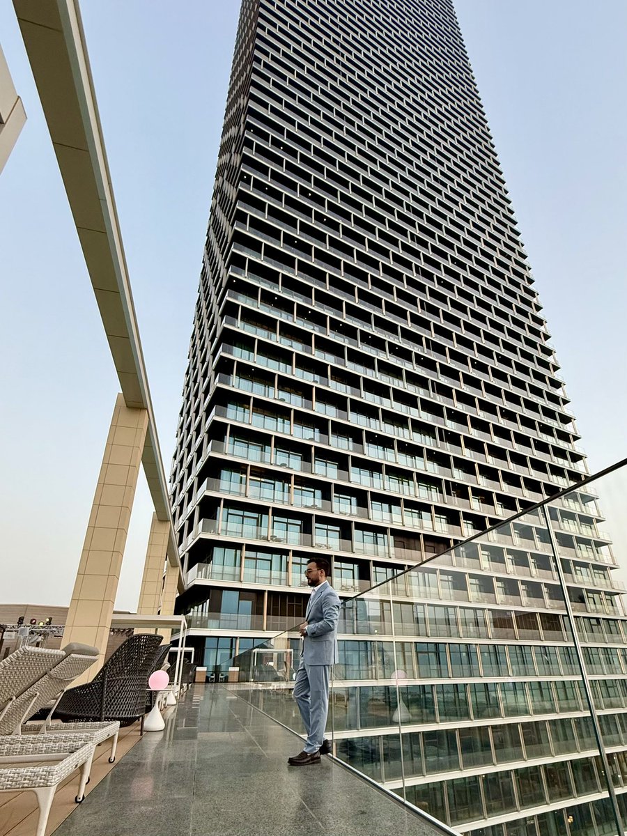 Sometimes the opportunity isn’t about what you gain, it’s about who you become. 👑

#Jeddah 🇸🇦
#JasonPatrickOnTour ✈