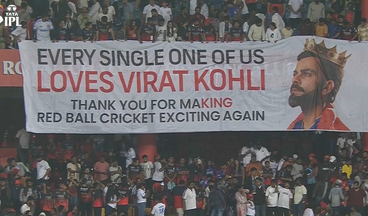 cricupdatesonX's tweet image. CRICKET FAN ARE DEEPLY DISHEARTENED AND DISAPPOINTED..!!!

Fans came in white Jerseys to tribute King Virat Kohli for Test Cricket  but the match was called off at Chinnaswamy.

 #RCBvKKR #KKRvsRCB