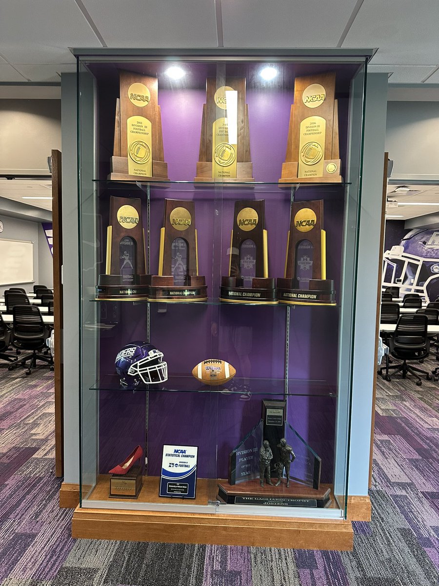 I had a great time <a href="/mountunion/">Univ. of Mount Union</a> today for a junior day visit. Huge thanks to <a href="/D_Ely6/">Daryl Ely</a>  and Coach Pearce for inviting me! #AGTG
