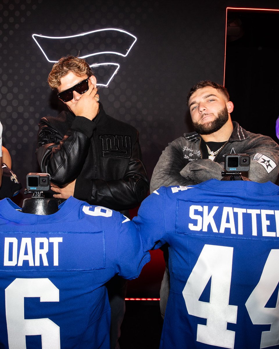 JordanRaanan's tweet image. Jaxson Dart and Cam Skattebo at the @NFLPA x @Fanatics rookie premiere.
#Giants