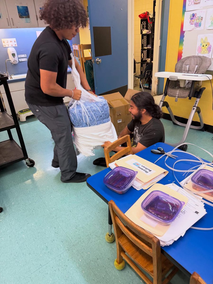 RidgeInteracts's tweet image. Service is beyond a school day and the classroom @Southridge_SHS
We are proud of our Spartans part of Interact & @childrenstrust Youth Advisory Committee #YAC leading service project all throughout Miami-Dade! Building learning libraries & supporting healthy mangroves