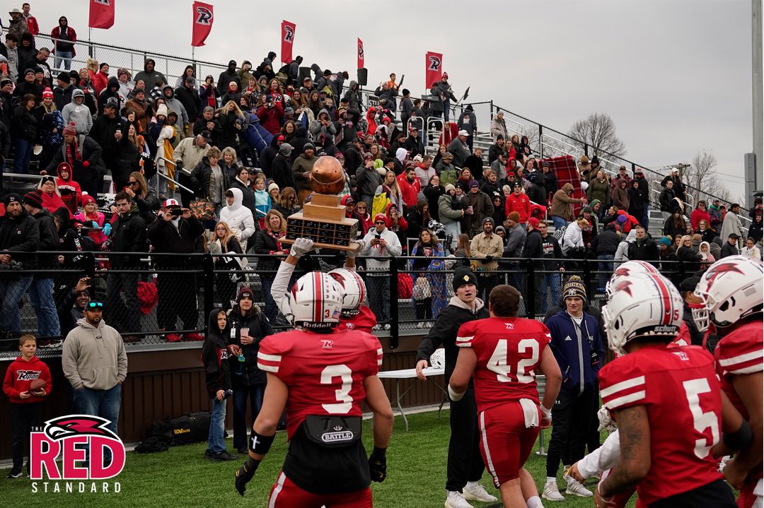 RiponRedHawkFB's tweet image. 16 more Saturdays until Hopp looks like this again… but who’s counting
#BeRed 🔴⚪️