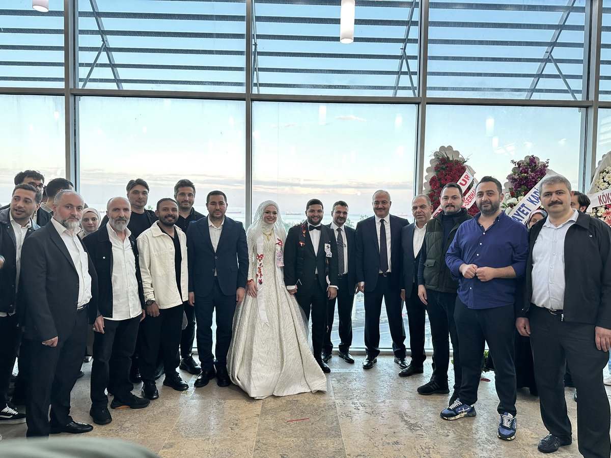Yasin Ekiz 🇹🇷 (@yasinekiz34) on Twitter photo Bulca ve Özer Ailesinin bu mutlu günlerinde, nikah merasimine Türkgün Gazetesi yönetim kurulu başkanı Sn. Ercan Varol ve MHP siyasi etik kurulu üyesi Sn. <a href="/asavascolak/">AHMET SAVAŞ ÇOLAK🇹🇷</a> ile beraber katılım sağladık. Bulca ve Özer Ailesinin bu mutlu günlerinde, nikah merasimine Türkgün Gazetesi yönetim kurulu başkanı Sn. Ercan Varol ve MHP siyasi etik kurulu üyesi Sn. <a href="/asavascolak/">AHMET SAVAŞ ÇOLAK🇹🇷</a> ile beraber katılım sağladık.