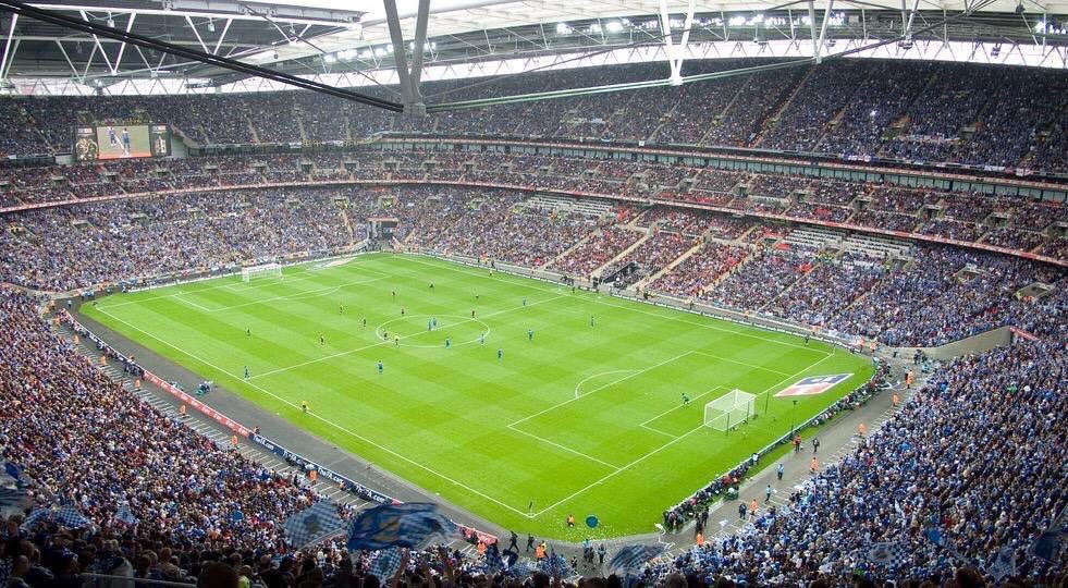 PompeyNewsNow🎙PO4cast (@pompeynewsnow) on Twitter photo 🏆 89,874 remains the record football attendance at new <a href="/wembleystadium/">Wembley Stadium</a> for the 2008 #FACupFinal #Pompey v Cardiff City 🏆 89,874 remains the record football attendance at new <a href="/wembleystadium/">Wembley Stadium</a> for the 2008 #FACupFinal #Pompey v Cardiff City