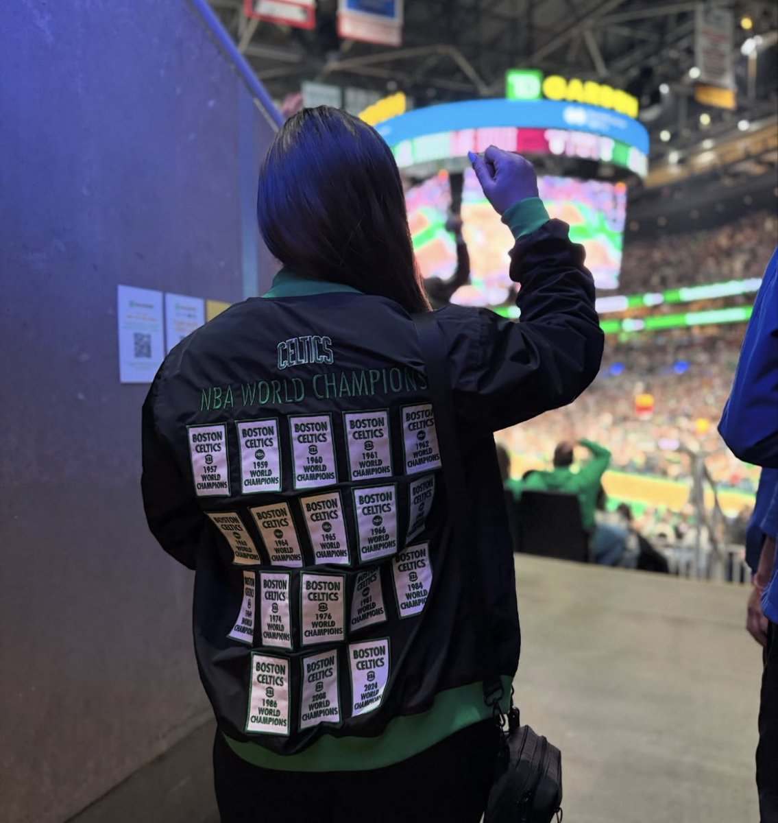 BriMarieD's tweet image. We saw a Banner go up, we also saw our player go down. We will rise again ☘️💯