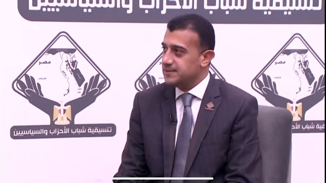 صالون التنسيقية يناقش انعكاسات التحولات الدولية الكبرى على الأمن القومي المصري 
 #تنسيقية_شباب_الأحزاب_و_السياسيين
m.facebook.com/story.php?stor…