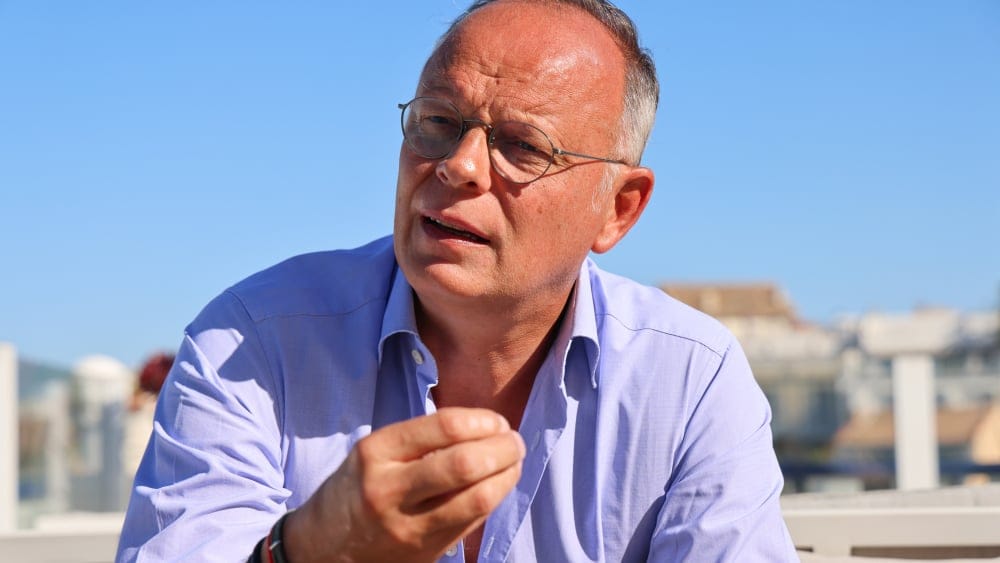 Édouard Philippe en congrès à Marseille : "On doit avoir des réponses pénales fortes, une forme de choc"
#Marseille #Politique <a href="/HorizonsLeParti/">Horizons</a> laprovence.com/article/politi…