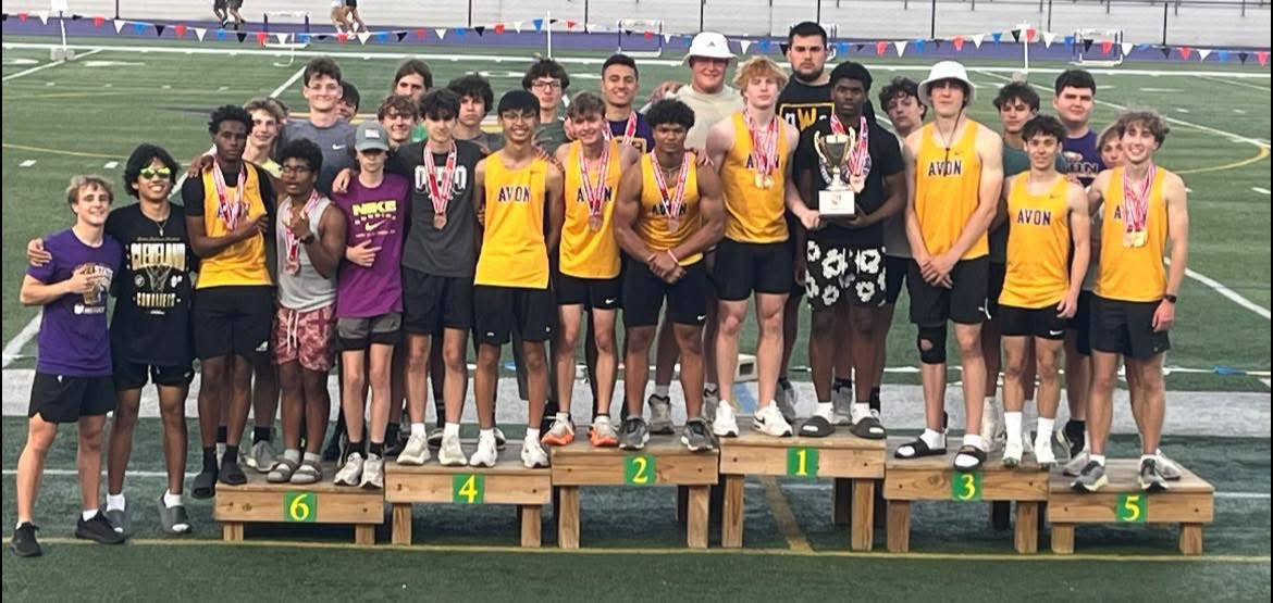 AVONXC's tweet photo. Congratulations on Avon Boys’ and Avon girls’ victories at this week’s SWC Conference Championship @avon_track @avoneagles #Boys5peat #Girls3peat https://t.co/KbPguqH1rI