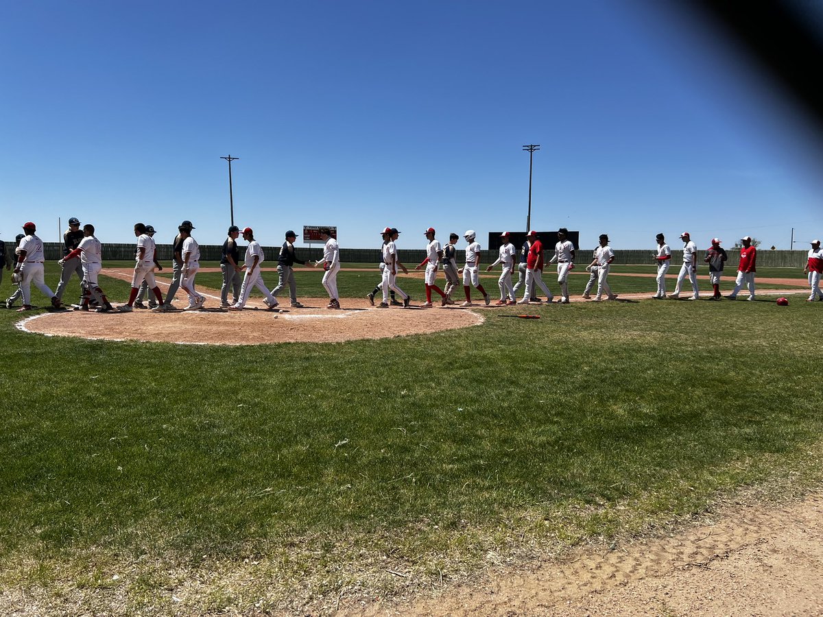 Yuma takes down Olathe, 10-0 in 5 innings to advance to the regional championship at 3:00! Will play the winner of Swink and Monte Vista! #OutlawPosse <a href="/CHSAA/">CHSAA</a> <a href="/CHSAANow/">CHSAANow</a>