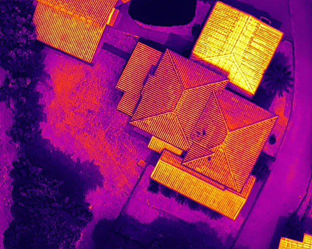 LiDARLatam's tweet image. 🚀Presentamos Thermal Converter Tool V1.0: convierte tus archivos #DJI o #AUTEL *.rjpeg en #GeoTIFF calibrados con un clic. Ajusta humedad 🌫️, distancia 📏 y emisividad 🌡️, conservando la metadata (Lat/Lon). Potencia tu flujo térmico hoy 👉 thermalconverter.com #RemoteSensing