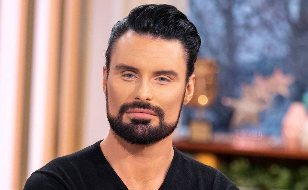 dailystar's tweet image. Eurovision Rylan Clark's new natural look makes fans beg for 'permanent' change #eurovision #rylanclark #makeover dailystar.co.uk/showbiz/eurovi…