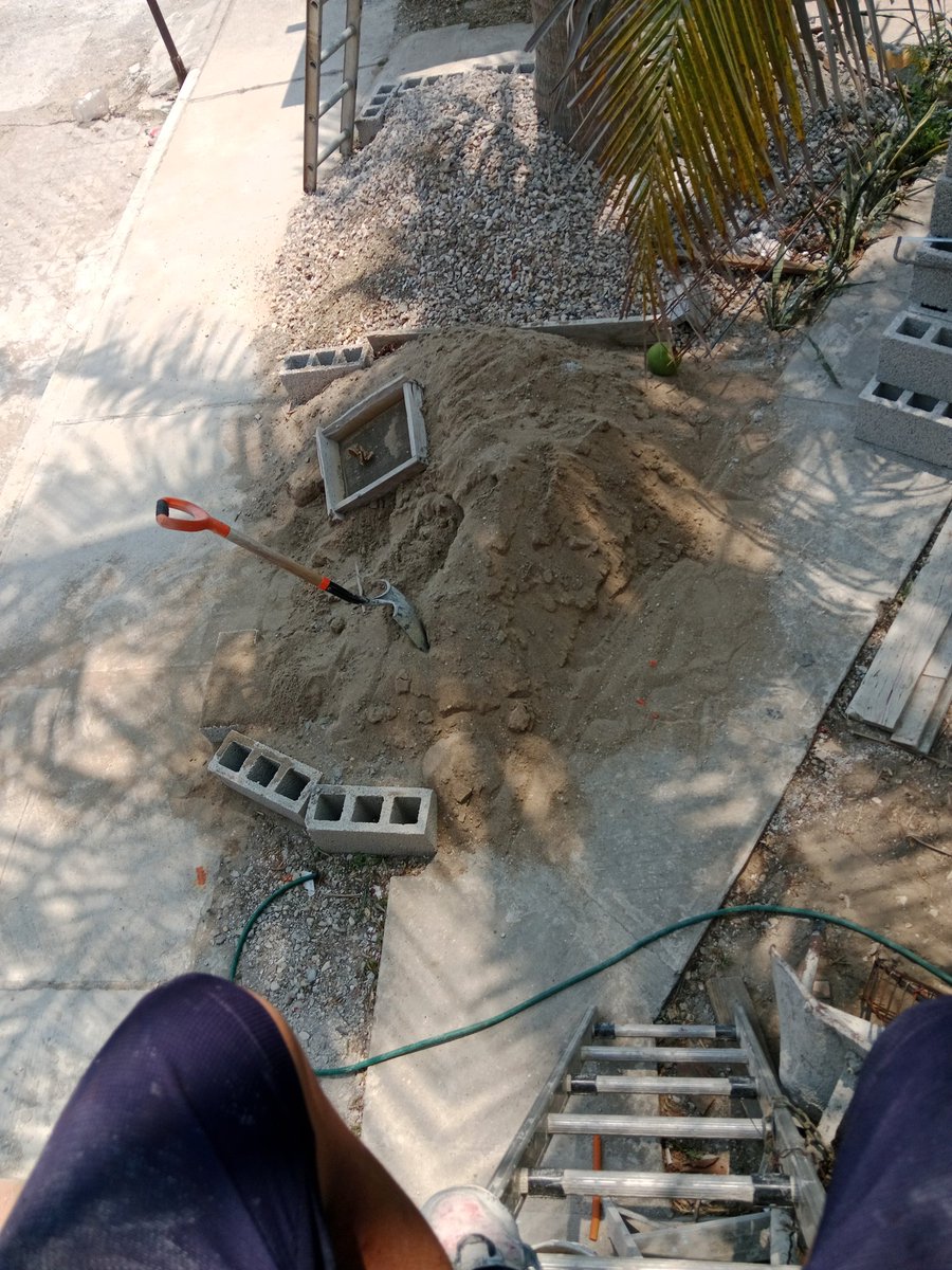 Ando en el sol y todo pero recuerdo que ya en esta semana me lleve $15k con esto y mis negocios así que sueldo de 1200 no tengo JAJAJAJ