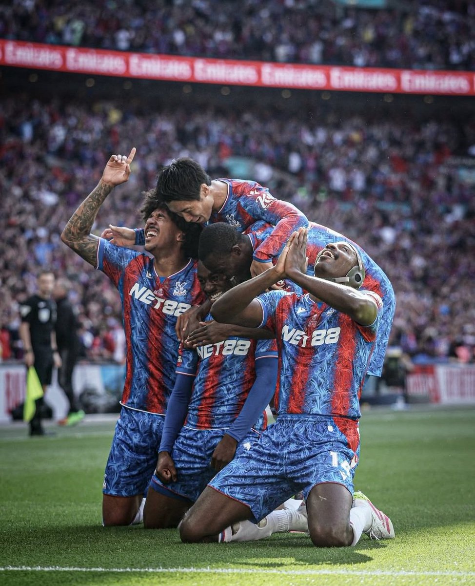 Sports4cusGroup's tweet photo. Crystal Palace 1-0 Man City 

Drama at the Wembley as Palace upset City to win the FA Cup....

#facup #crystalpalace #mancity #footy #SportsFocusGroup https://t.co/ccnda0Rvfj