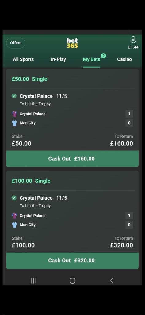 spinscotty's tweet photo. Not ruining my saturday night you blue cunts 💙 https://t.co/nowwPckkXr