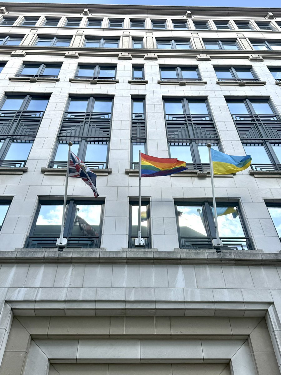 UK in Belgium🇬🇧🇧🇪 (@ukinbelgium) on Twitter photo 🏳️🌈 The UK stands for the human rights of all people - everyone, everywhere, should have dignity and respect. #IDAHOBIT #EqualSafeFree <a href="/FCDOInclusive/">FCDO Inclusive</a> 🏳️🌈 The UK stands for the human rights of all people - everyone, everywhere, should have dignity and respect. #IDAHOBIT #EqualSafeFree <a href="/FCDOInclusive/">FCDO Inclusive</a>