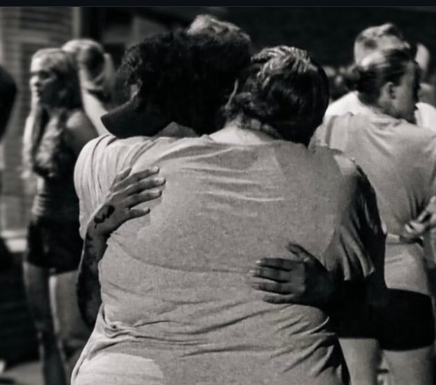 TimiaSales's tweet image. #1 signing out! Time to trade the green and gold for the red and blue but I’ll be a Titan forever.