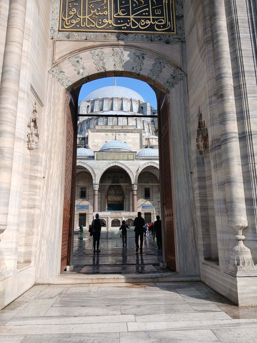 #İstanbul kazanlıktan çıkmış, biz kaşık olmuşuz. 25 bin adım 🤣 
Yürümeye devam🚶‍♀️‍➡️🚶‍♀️‍➡️🥰  
#İstanbul