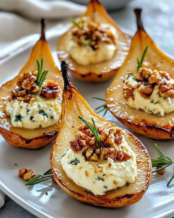 Elegant Blue Cheese Stuffed Pears 🍐🧀✨