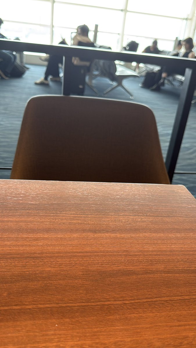 At the airport, an end to my trip imminent (flight leaves in ~3 hours lmao)