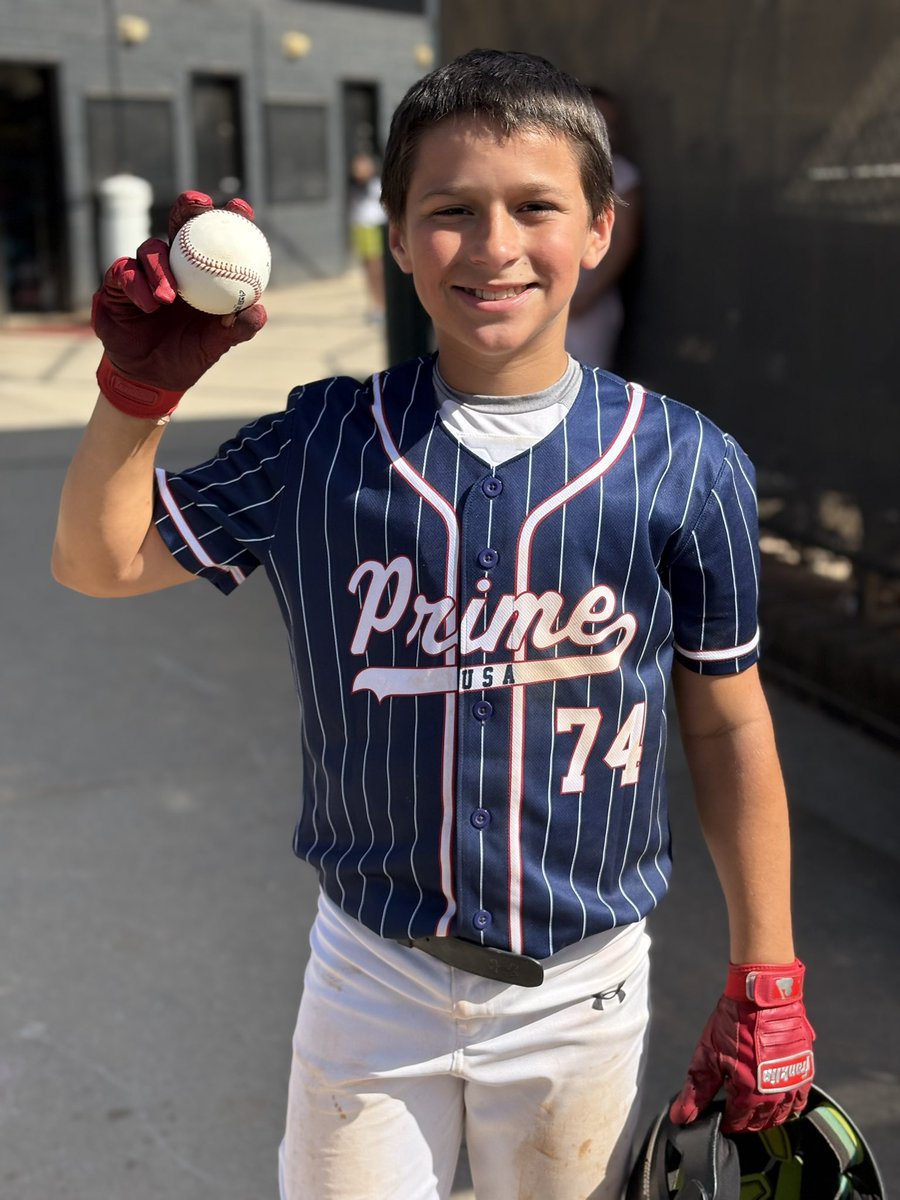 Coach Reynolds (@coachreynolds32) on Twitter photo Easton’s first tournament back since fracturing his 5th metatarsal in his right foot. 3rd at bat he hit a bomb. Got a good hitting session in this morning with Coach <a href="/SonofaMitch12/">Andy Mitchell</a> before we had to be at the park today. Easton’s first tournament back since fracturing his 5th metatarsal in his right foot. 3rd at bat he hit a bomb. Got a good hitting session in this morning with Coach <a href="/SonofaMitch12/">Andy Mitchell</a> before we had to be at the park today.