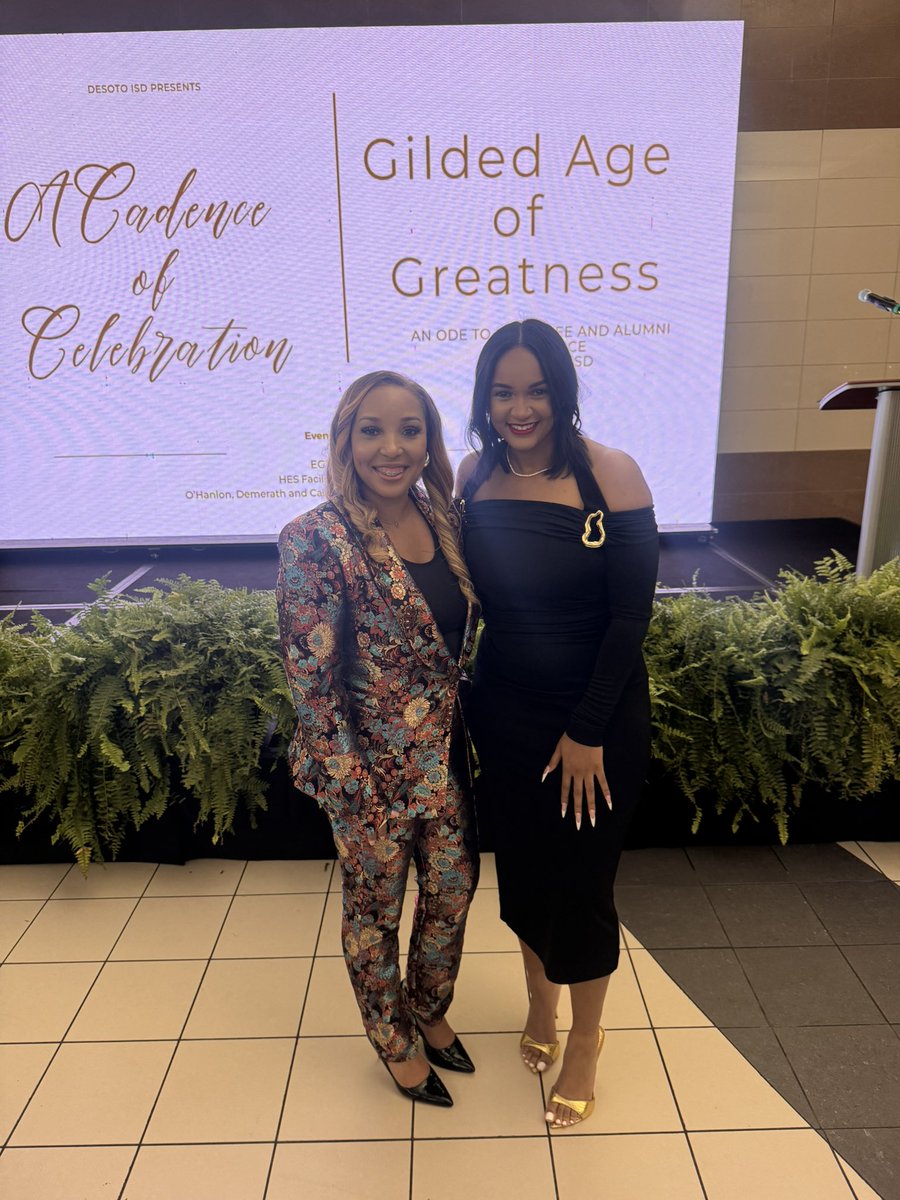 StephanieM_111's tweet photo. Our district’s Cadence of Celebration event was a powerful moment to pause, reflect, and recognize the incredible efforts happening across our schools. From student growth to staff innovation and community impact we’re celebrating the wins, big and small, that move us forward. https://t.co/UacS2MX5Y2