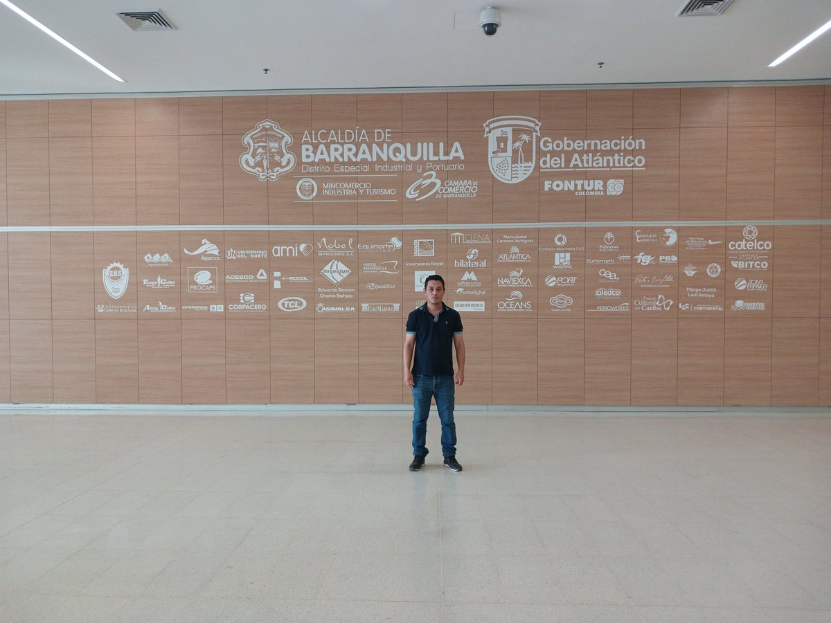 javier_velez's tweet photo. #Barranquilla https://t.co/xn50BS14IL