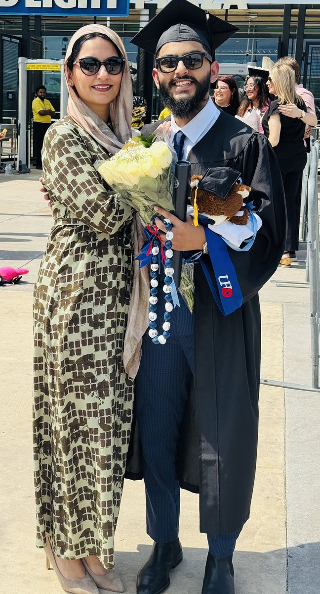 Ayesha Ahmad Burriss tweet media