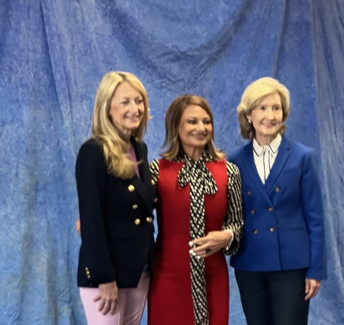 Kay Bailey Hutchison (@kaybaileyhutch) on Twitter photo @margie1Aguiler and <a href="/LMcBee4Dallas/">Lynn McBee</a> and I talked about Margie’s media company and her support for public all girls schools <a href="/ywprep/">Young Women's Prep</a> ! Texas has 11 supported by Lynn’s Foundation and the Lee Posey Family! <a href="/CityOfDallas/">City of Dallas</a> <a href="/KBHCCDallas/">KBH Convention Center Dallas</a> @margie1Aguiler and <a href="/LMcBee4Dallas/">Lynn McBee</a> and I talked about Margie’s media company and her support for public all girls schools <a href="/ywprep/">Young Women's Prep</a> ! Texas has 11 supported by Lynn’s Foundation and the Lee Posey Family! <a href="/CityOfDallas/">City of Dallas</a> <a href="/KBHCCDallas/">KBH Convention Center Dallas</a>