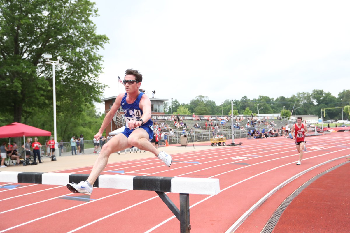 Eastern Illinois Athletics (@eiu_panthers) on Twitter photo The <a href="/EIU_TF/">EIU Track & Field</a> team wrapped up the 2025 OVC Outdoor Championships on Saturday evening
Both the Panther men's and women's team secure a third place finish
Recap ๐๐โฌ๏ธ
eiupanthers.com/news/2025/5/17โฆ The <a href="/EIU_TF/">EIU Track & Field</a> team wrapped up the 2025 OVC Outdoor Championships on Saturday evening
Both the Panther men's and women's team secure a third place finish
Recap ๐๐โฌ๏ธ
eiupanthers.com/news/2025/5/17โฆ
