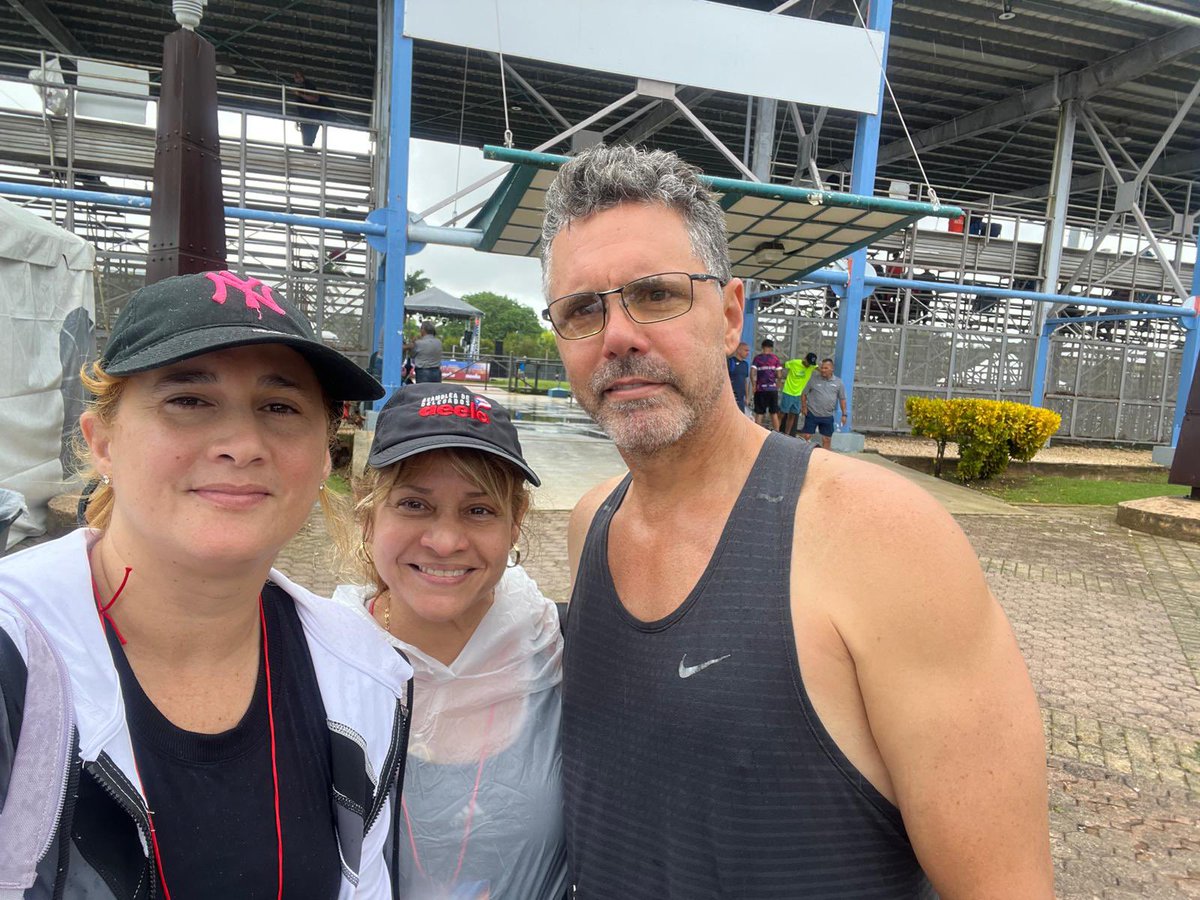 ComJuegosPR's tweet image. Hoy nuestro equipo participó en las Justas de AEELA,representando con orgullo a nuestra agencia, la Comisión de Juegos del Gobierno de Puerto Rico.Una mañana de compañerismo,sana competencia, que incluyó carreras, juegos y trabajo en equipo.Gracias por su compromiso y entusiasmo.