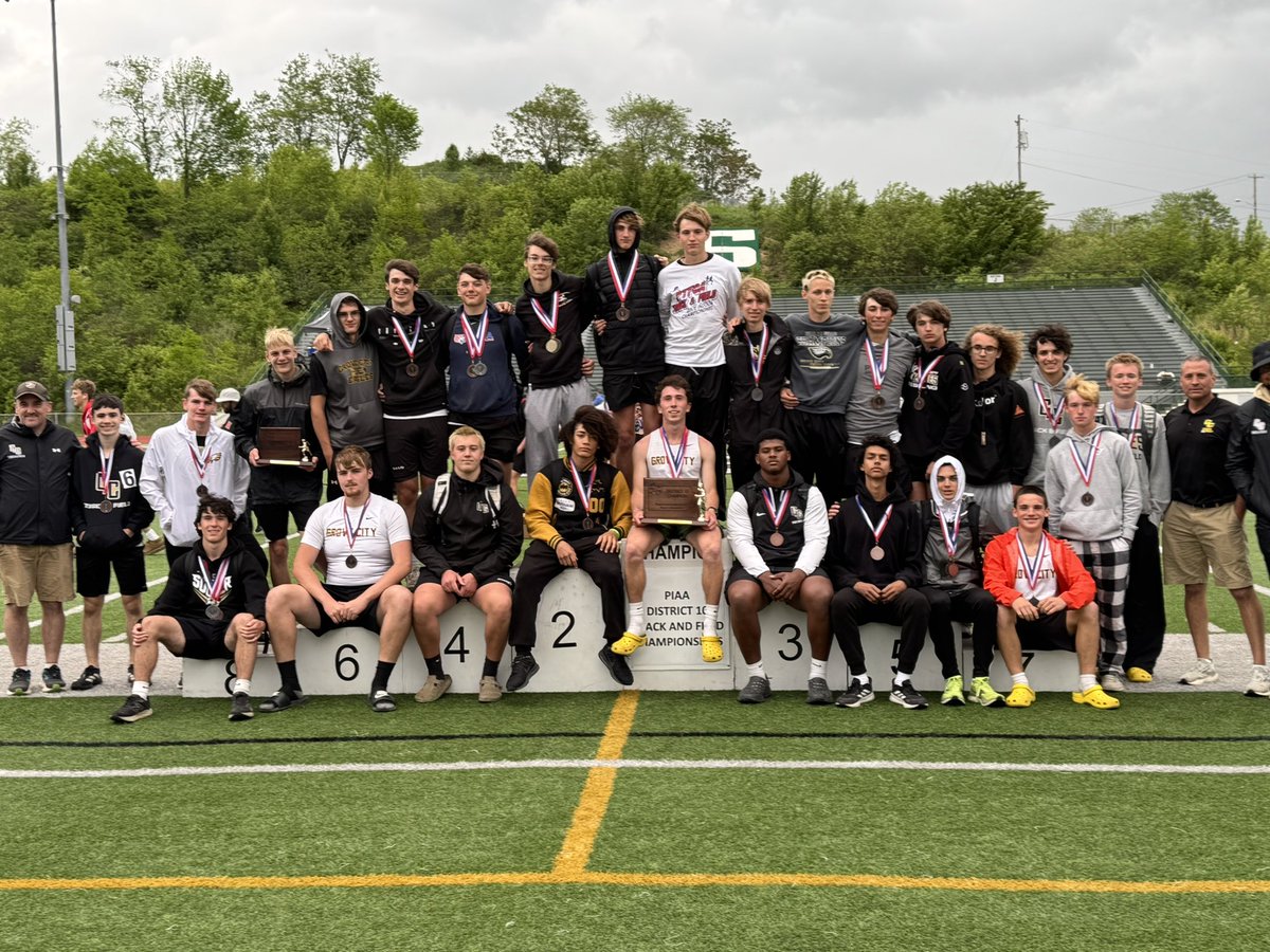 District 10 team champions!
2A girls Hickory
3A girls McDowell
2A boys Fort LeBoeuf
3A boys Grove City
