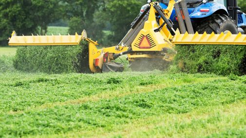 Nebraska CropWatch (@unl_cropwatch) on Twitter photo #Pasture & #Forage Minute | This spring, timing is everything — from making the most of early flash grazing to outcompete weeds, to planning your first #alfalfa cutting for maximum quality, yield & stand longevity. buff.ly/hZKbMS7
#NebExt #ag <a href="/Pasture_Forage/">Pasture & Forage</a> #Pasture & #Forage Minute | This spring, timing is everything — from making the most of early flash grazing to outcompete weeds, to planning your first #alfalfa cutting for maximum quality, yield & stand longevity. buff.ly/hZKbMS7
#NebExt #ag <a href="/Pasture_Forage/">Pasture & Forage</a>